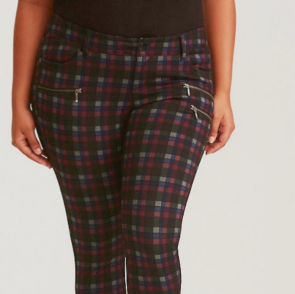 Torrid Plaid Capri with Zippers